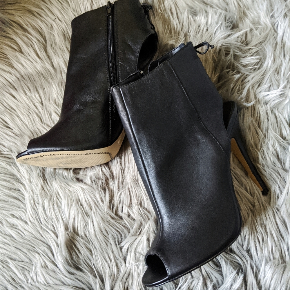 Stiletto Peep Toe Bootie Jinxy Chinese Laundry - Picture 2 of 8